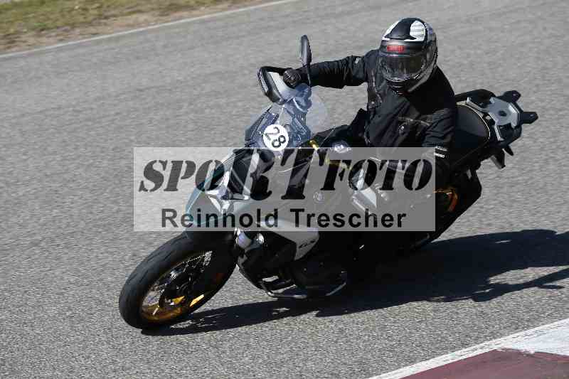 /01 02.04.2026 MAZ ADR/Gruppe rot/28